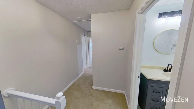 Building Photo - 6017 Whittier Dr