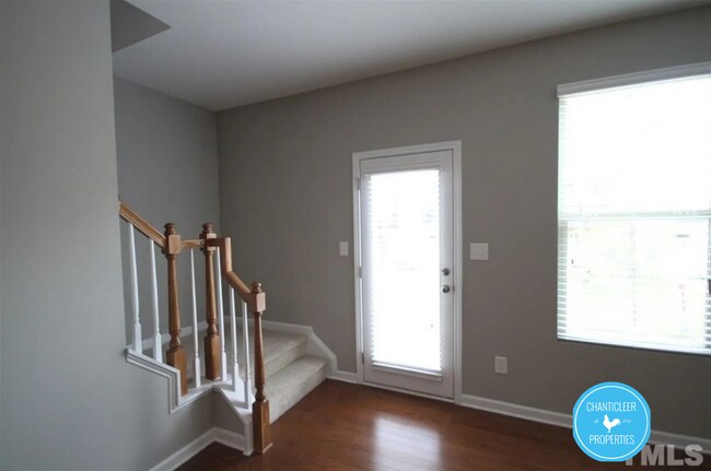 Building Photo - 2219 Sunny Cove Dr