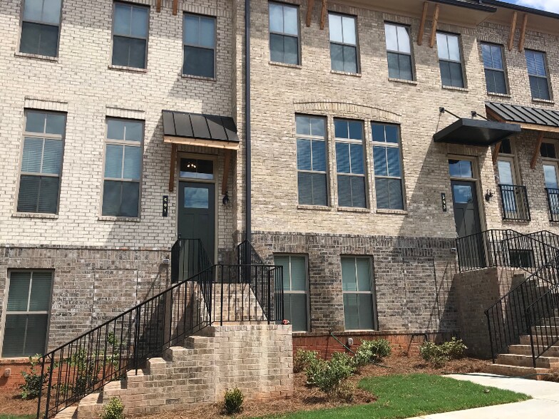 Building Photo - 591 Alexander Hills