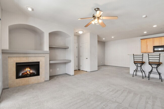 Building Photo - 1574 Olympia Cir