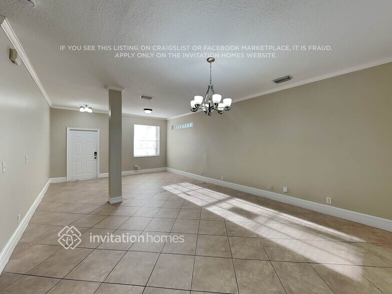 Building Photo - 843 NW 127th Ave