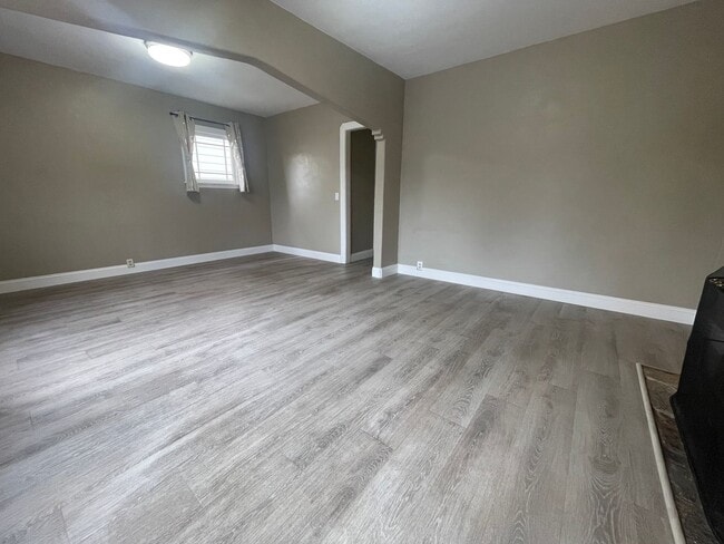 Building Photo - Gorgeous 3 Bedroom Home in Alameda.