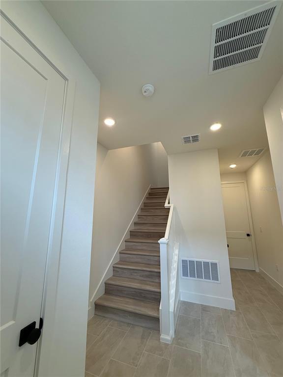 Building Photo - 15051 Groveside Rd