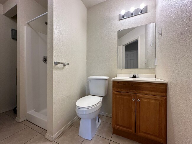 Building Photo - 2111 N.13th Street-B