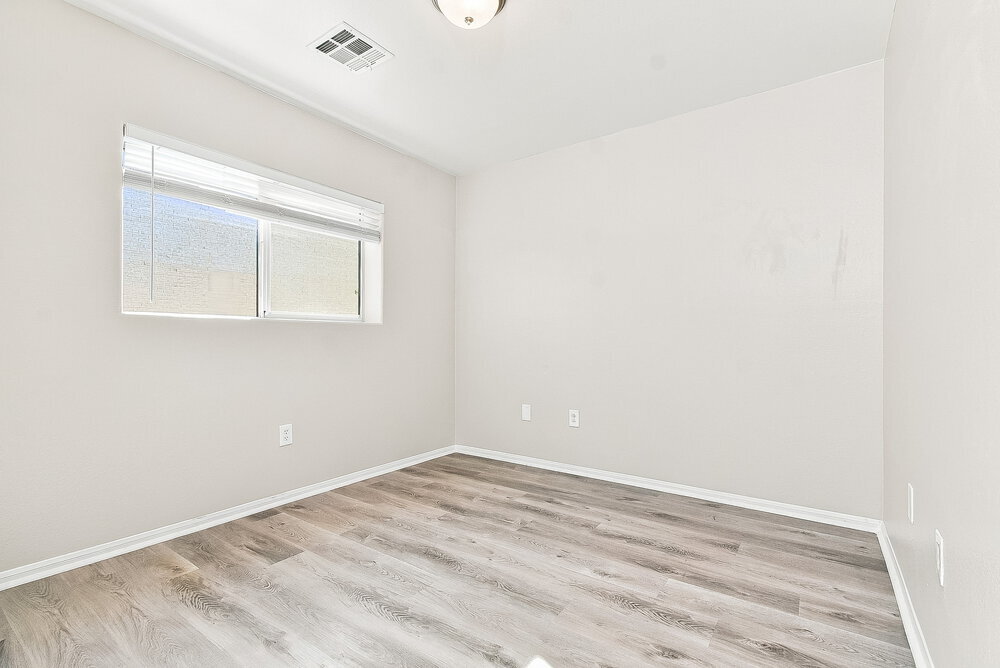 Building Photo - 2404 Cockatiel Dr