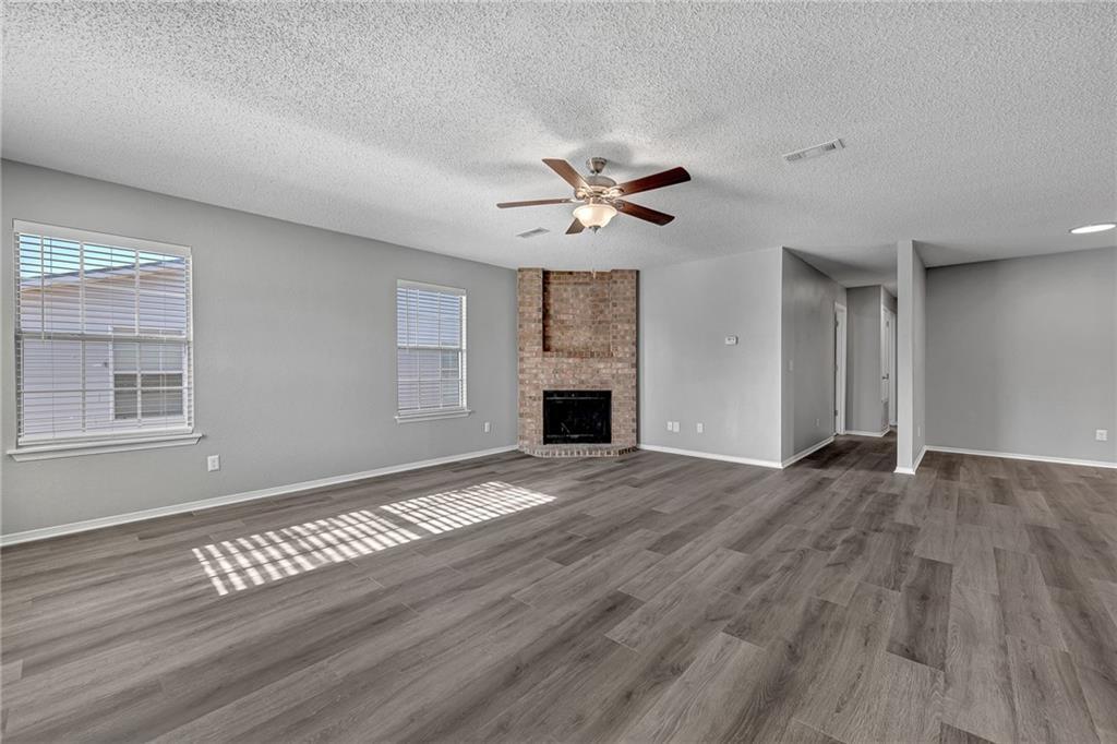 Building Photo - 4378 W Thrasher Dr