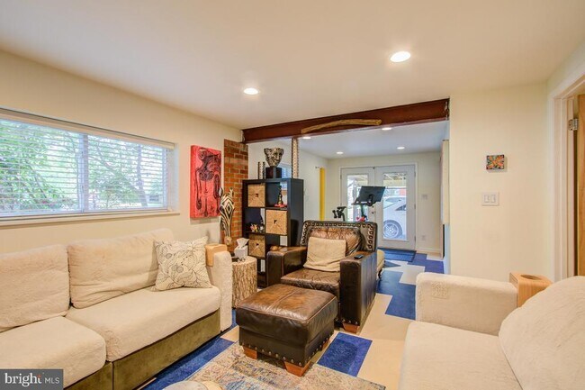 Building Photo - 10108 Kohler Rd