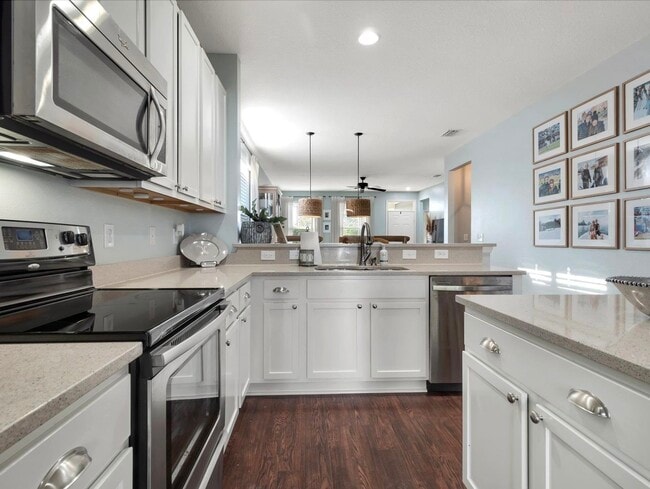 Building Photo - 2436 Rain Lily Way