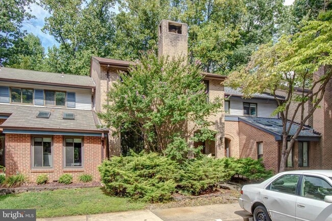 Building Photo - 5707 Waters Edge Landing Court