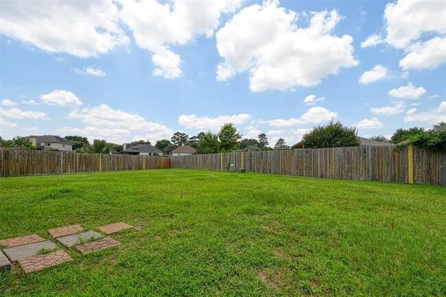 Building Photo - 30803 W Lost Creek Blvd