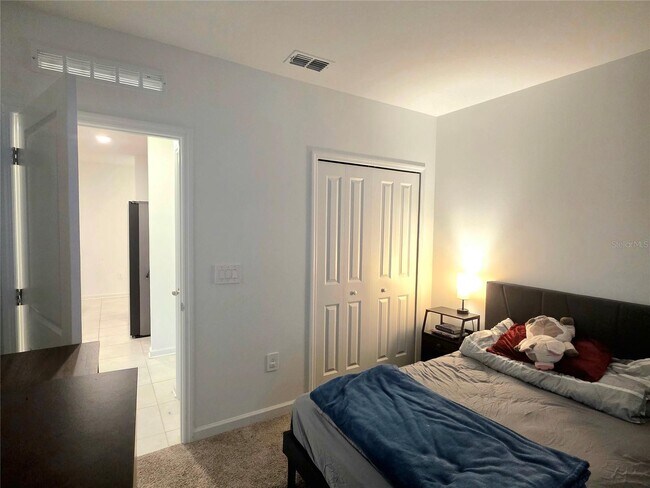 Building Photo - 235 Hayley St