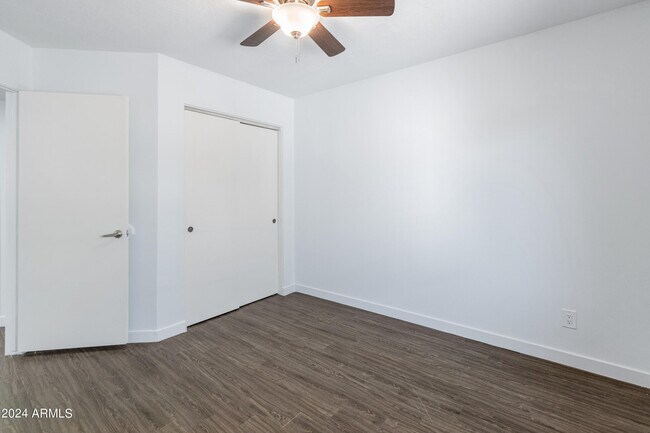 Building Photo - 7034 S 42nd St