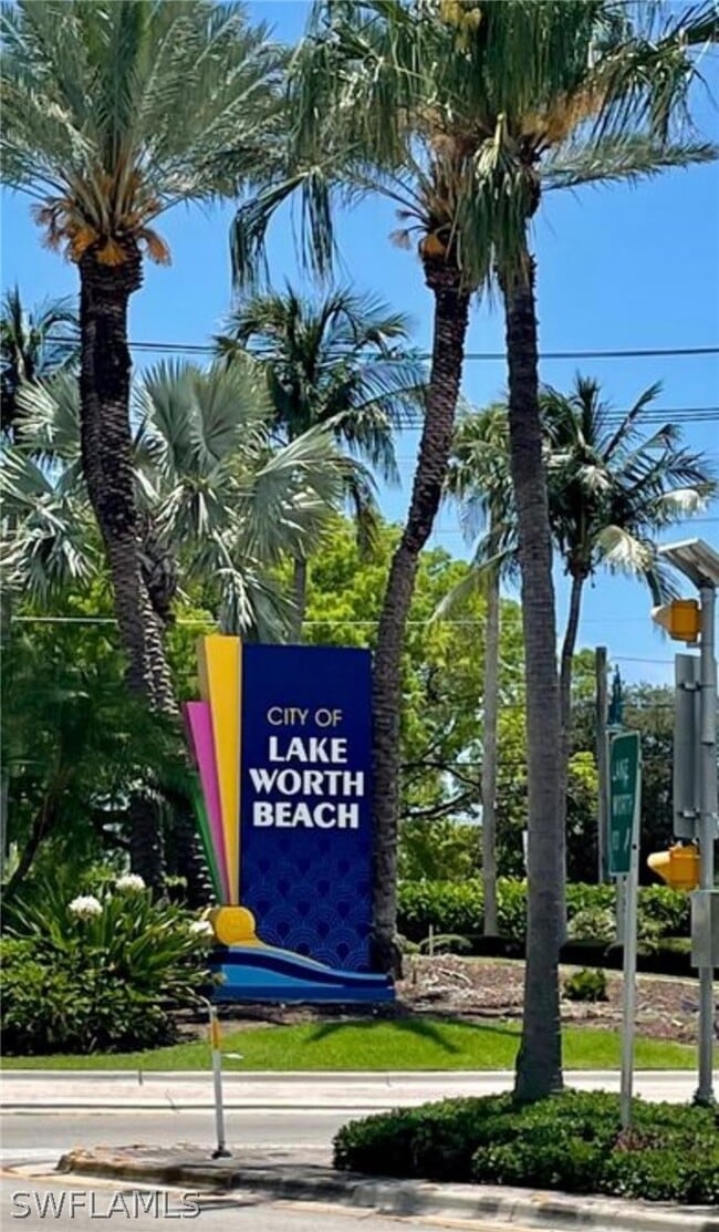 Building Photo - 235 Fordham Dr