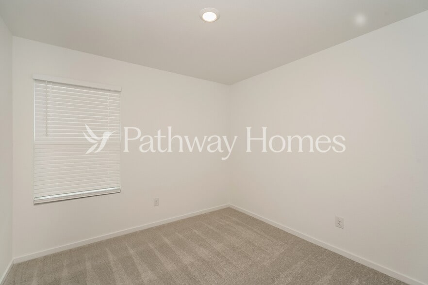 Building Photo - 3136 Tokara St