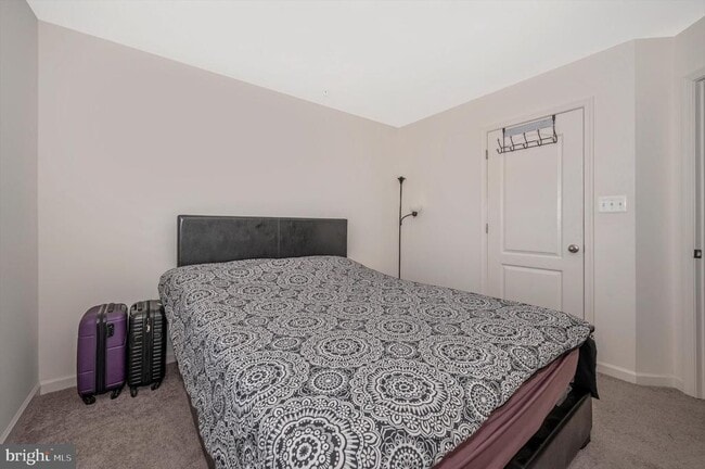 Building Photo - 7780 Dagny Wy