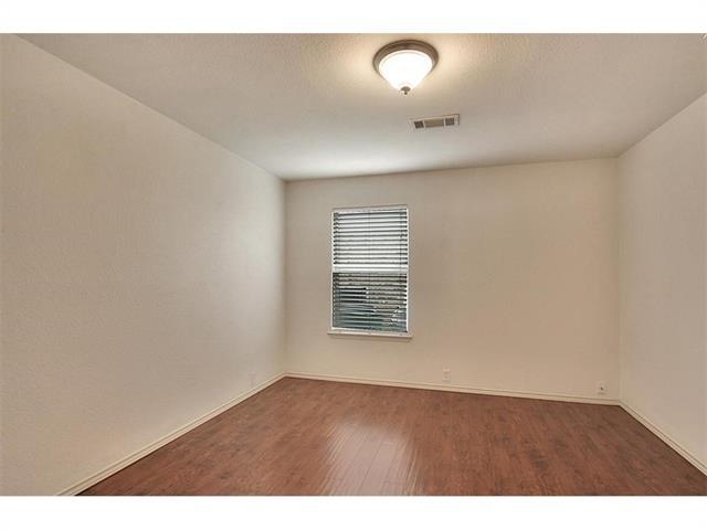 Building Photo - 276 Salmon Lake Dr