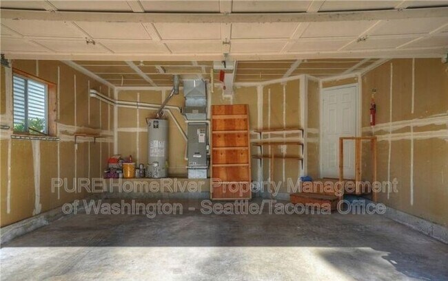 Building Photo - 6109 83rd Ave W