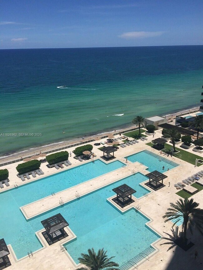 Building Photo - 1830 S Ocean Dr