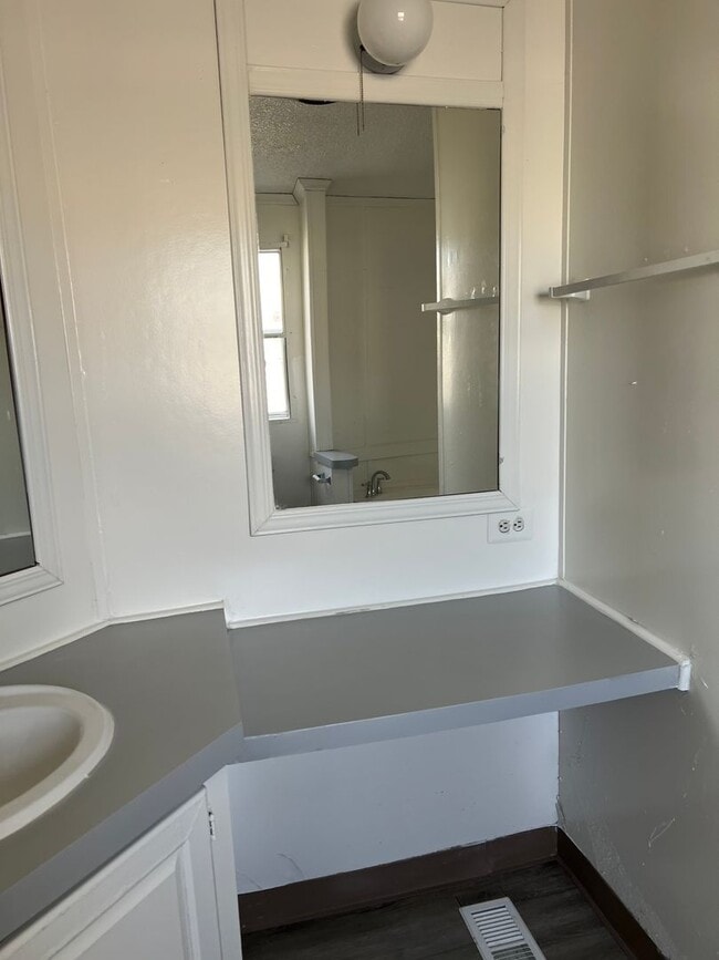 Building Photo - Welcome to the charming Riverdale Farms subdivision in Thornton, CO, where a delightful 3-bedroom...