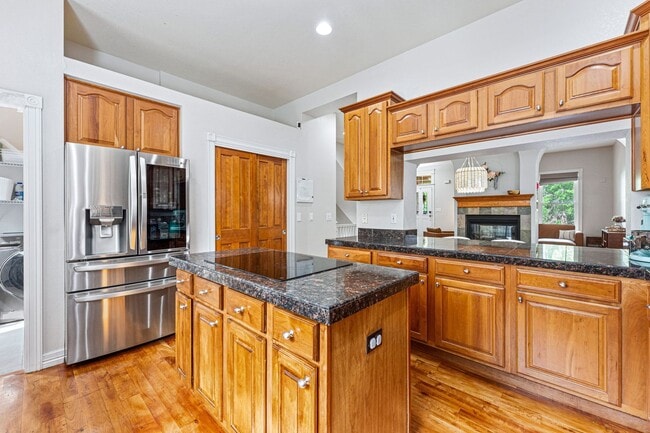 Building Photo - 3 bed, 4 bath LoHi single family home with 2 car detached garage