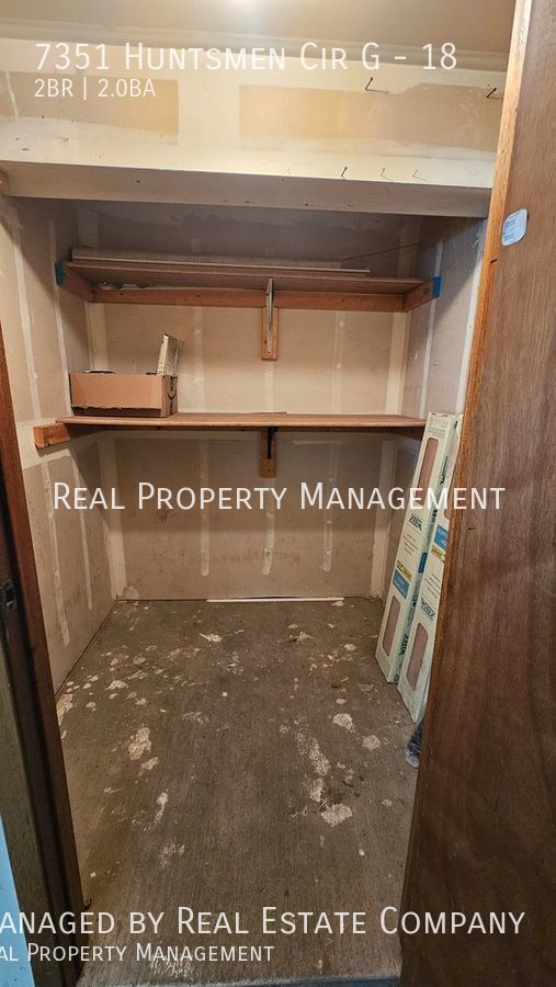 Building Photo - Third Story Two Bedroom Condo with Garage ...