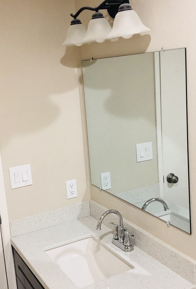 Second Vanity - 1455 Latour Ln