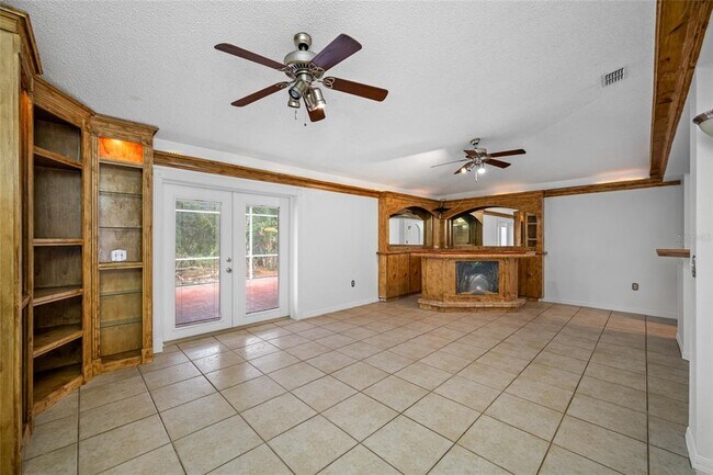 Building Photo - 31701 Shin Ct