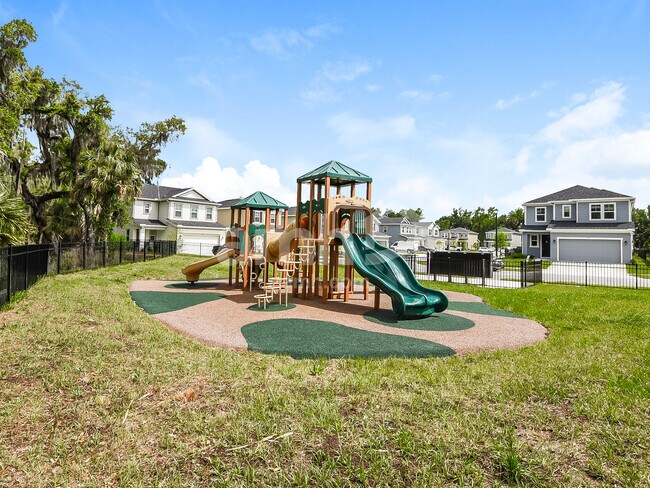 Building Photo - 4823 Rio Grande Cv