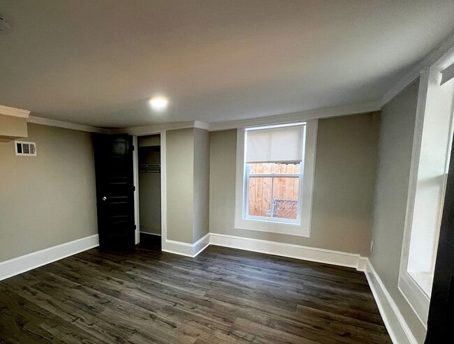 Building Photo - 2/2 Home for Rent Just 5 Minutes from Downtown Greenville!