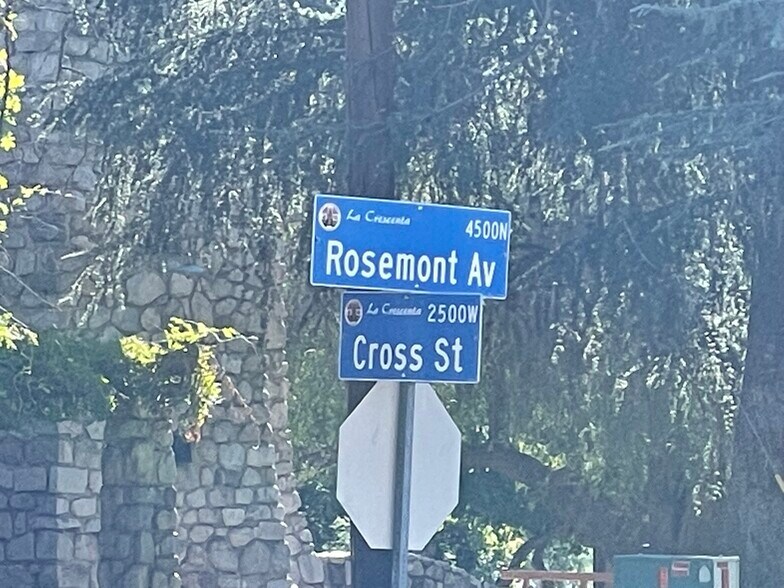 Primary Photo - Cross Apartments