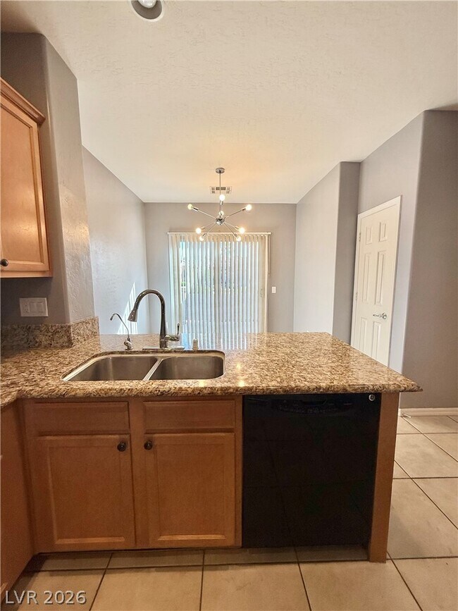 Building Photo - 3989 Spanish Barb St