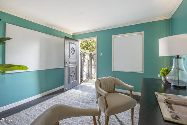 Building Photo - 851 Lyndon St