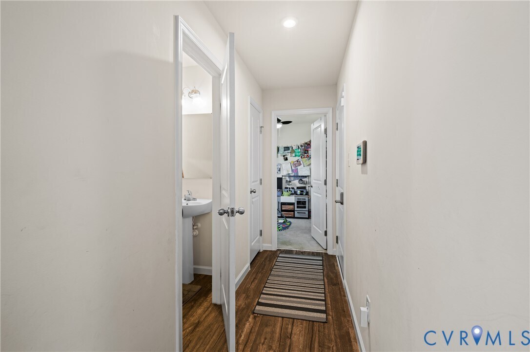 Building Photo - 21012 Baileys Grove Dr