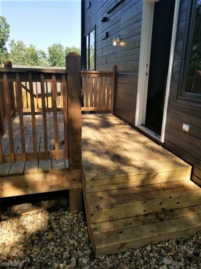 Building Photo - 5 br, 3 bath House - 1509 Alvamar Dr
