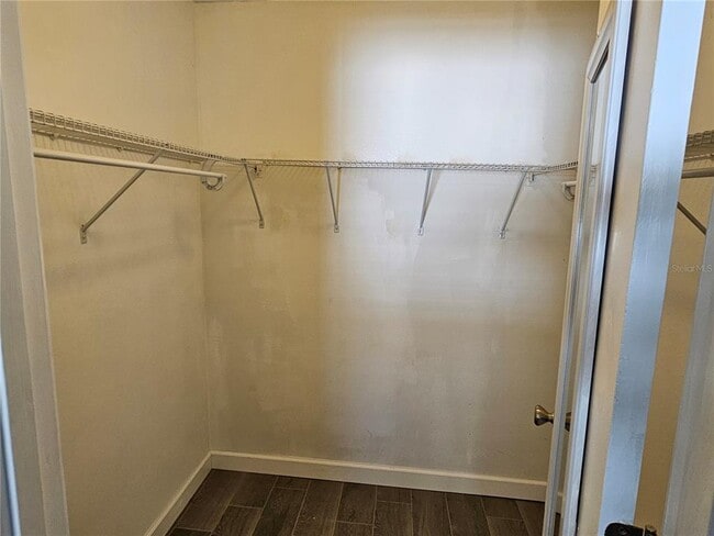 Building Photo - 272 Loyola Rd