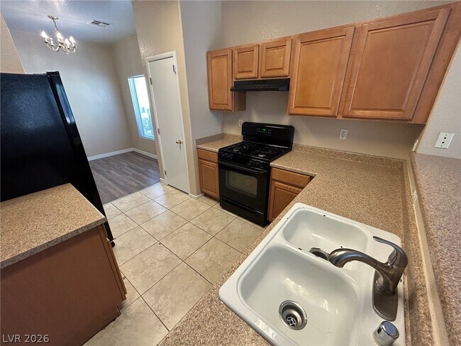 Building Photo - 1611 Lefty Garcia Way