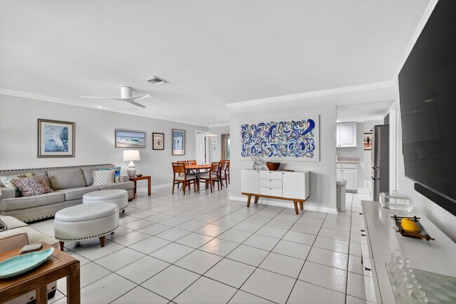 Building Photo - 6372 Sleepy Willow Way