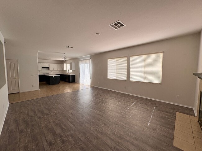Building Photo - EASTVALE GREAT NEIGHBORHOOD- 4+2.5 EXECUTIVE HOME, QUIET NEIGHBORHOOD - AVAILABLE NOW!!! ONLY 2 C...