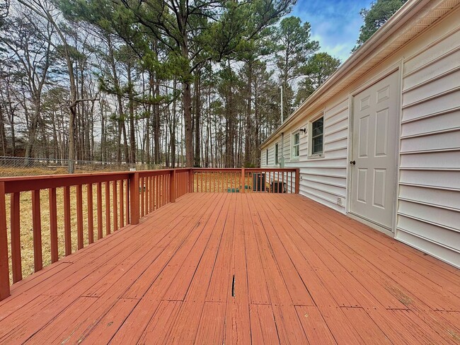 Building Photo - Updated 3BR Ranch | Large Lot, Deck & Modern Finishes – Minutes to Durham