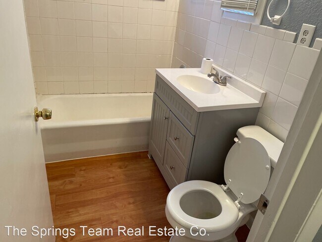 Building Photo - 2 br, 1 bath House - 546 1/2 St. Vrain Street