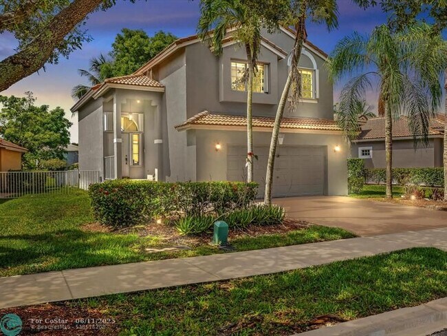 Building Photo - 16418 Sapphire St