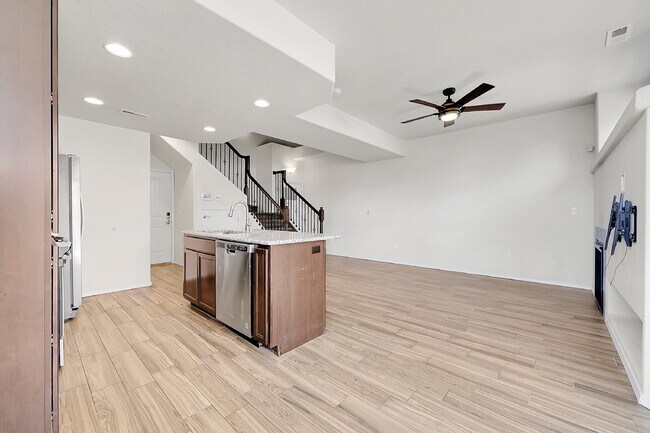 Building Photo - $1,999 - 3 Bed, 2.5 Bath Townhome in CO Sp...