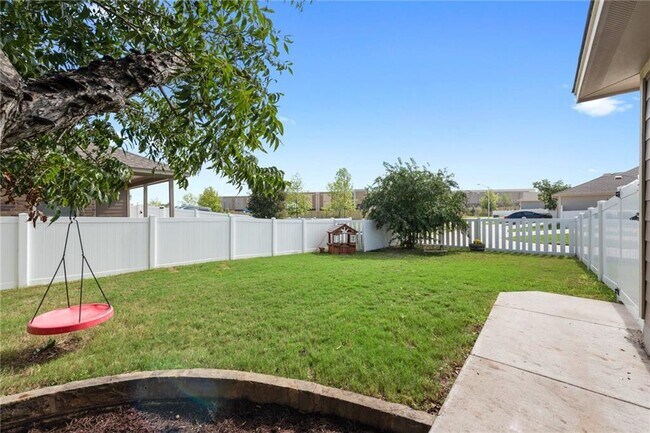 Building Photo - 1802 Discovery Blvd