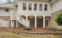 Building Photo - Two Bedroom Duplex with Bonus Room in Chapel Hill