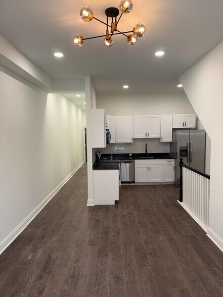 Building Photo - 2028 Druid Hill Ave