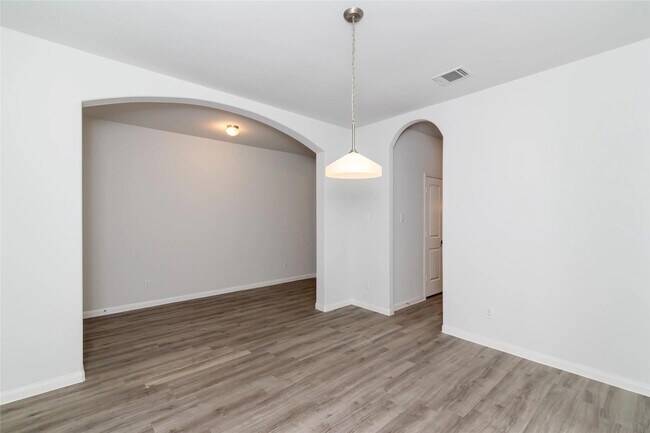 Building Photo - 17010 Cory Cornel Ln