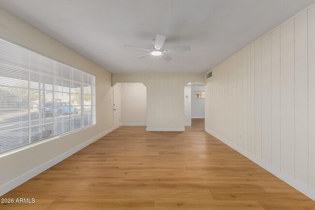 Building Photo - 2013 W San Juan Ave