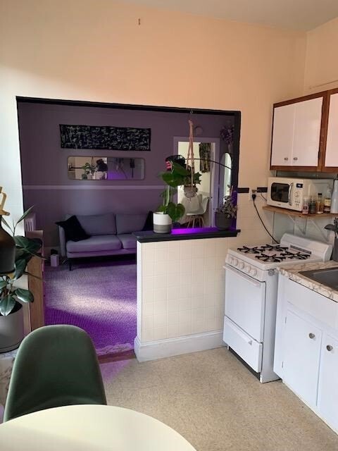 Building Photo - 8 Fayette St