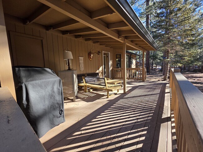 Building Photo - 7507 Tall Pine Dr