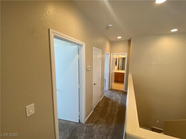 Building Photo - 8425 Orly Ave